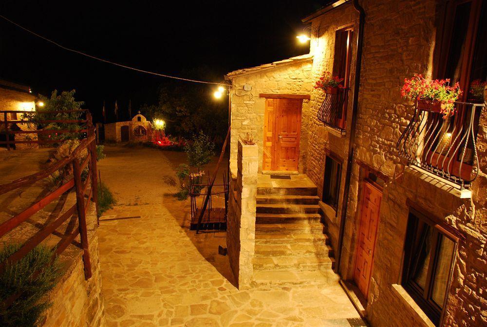Agriturismo Grotta Dell'Eremita Albano di Lucania Dış mekan fotoğraf